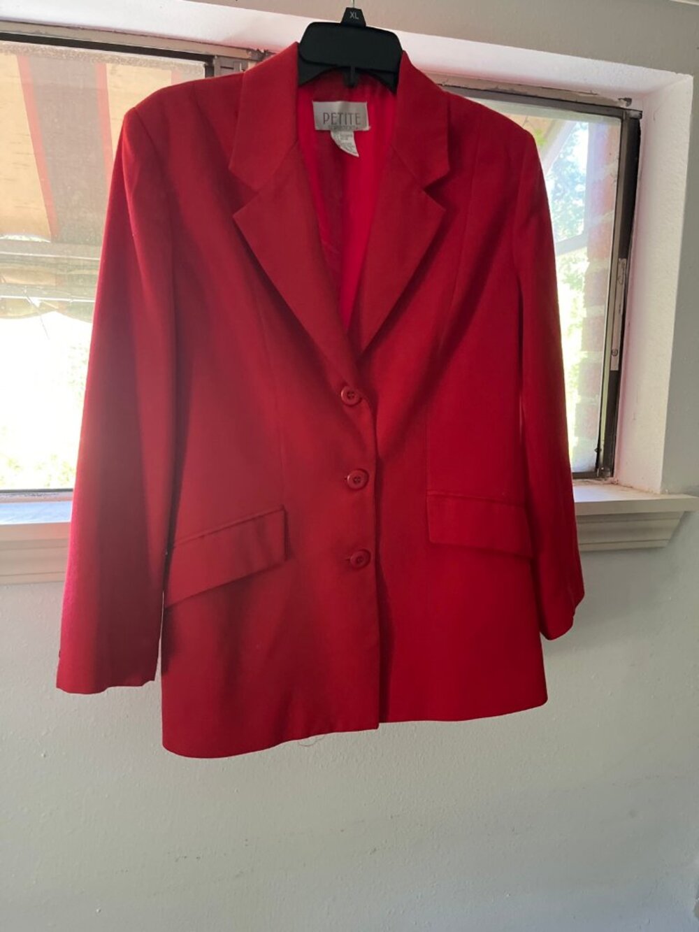 Petite Sophisticate Red Blazer 8P Vintage 3-Button Fully Lined
